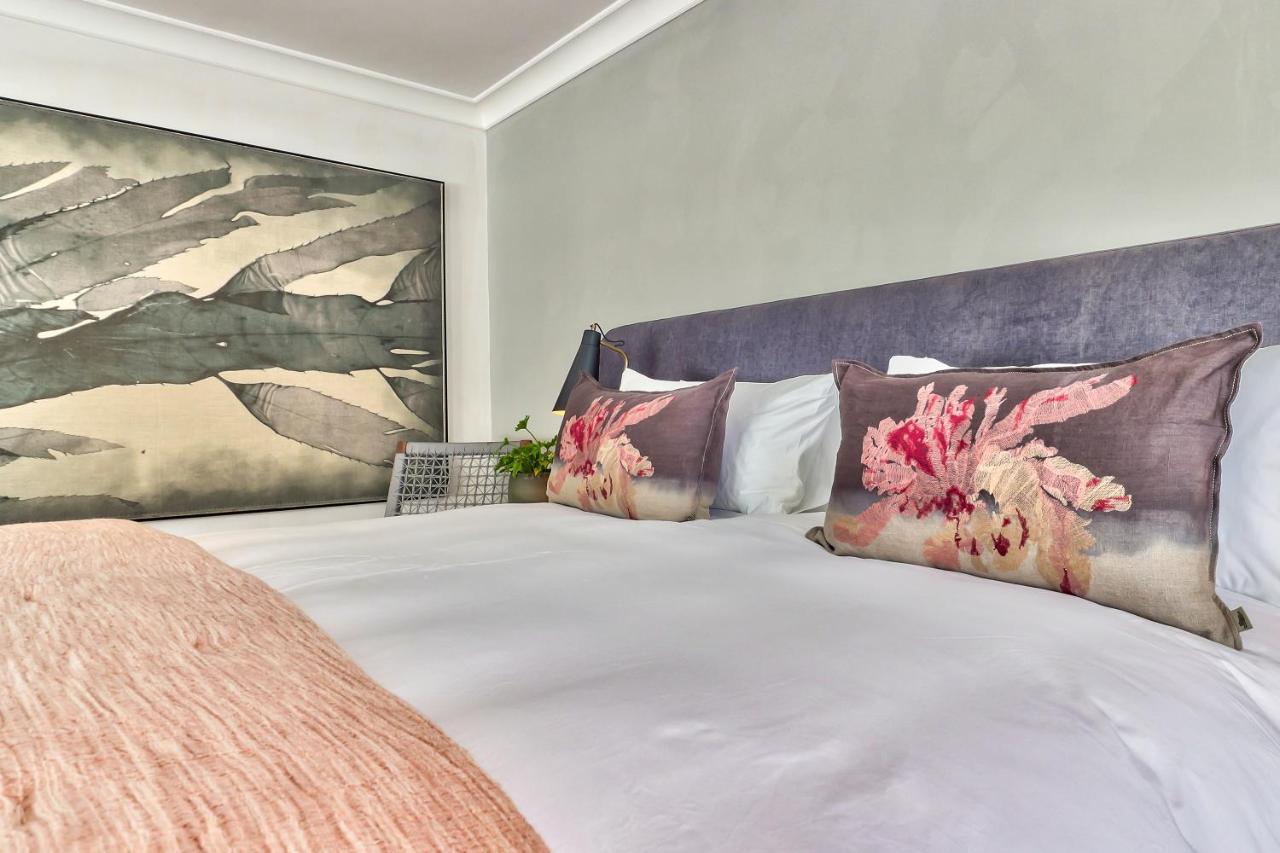 Wytham Manor House Hotel เคปทาวน์ ภายนอก รูปภาพ